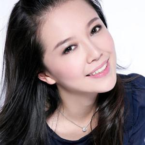 【新健康歌(抢听版)歌词】_唐笑新健康歌(抢听