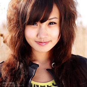 【幸福的依靠歌词】_思小妞幸福的依靠歌词下