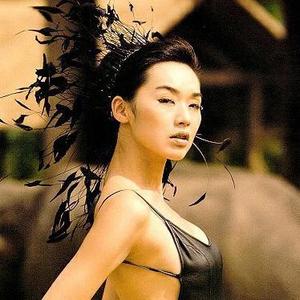 【笑的时候最天真歌词】_王静莹笑的时候最天