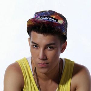 【Moves Like Jagger歌词】_唐龙Moves Like 