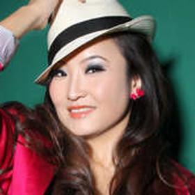 【额吉的草原歌词】_懂娜拉金额吉的草原歌词