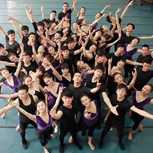 【新年好歌词】_上海歌剧院舞蹈团新年好歌词