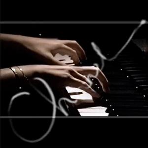 浅绯色的喵 - 《卡农》和《River flows in you》混编 (翻奏: 浅绯色的喵)