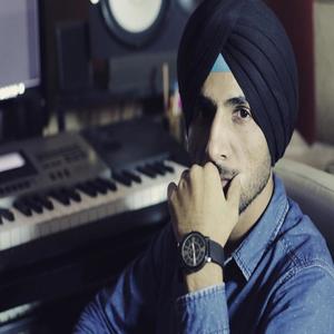 Prab Aulakh&Raga《Yaadein By Raga Ft. Prab Aulakh(D18 Studios)》[MP3_LRC]