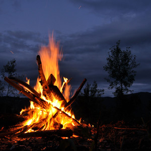 Ahzura - Relaxing By Campfire Part 19