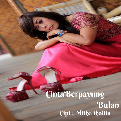 Cinta Berpayung Bulan