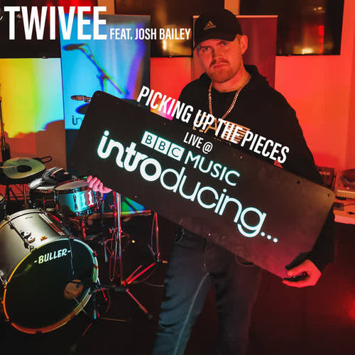 Picking Up The Pieces (Live @ BBC Introducing)
