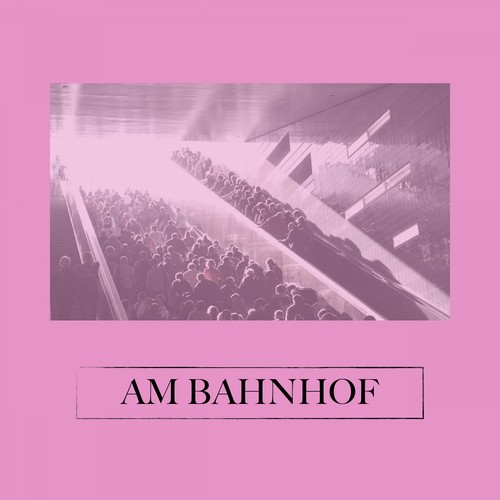 Am Bahnhof