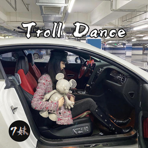 Troll Dance