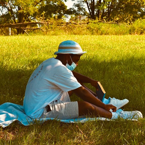 in my vibe (feat. Seaux Chill)