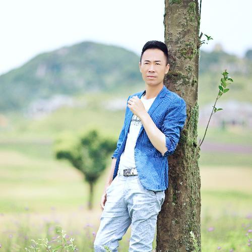 蓝天下的相思