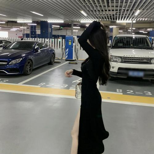 我坐戏子楼台前