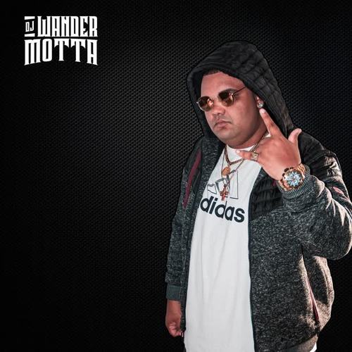 No pique bbb, olha o barulhinho da cama (Explicit)