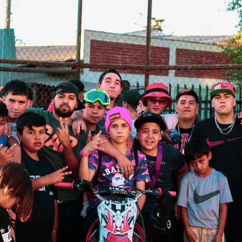 Miles club (feat. Danko, Carlitos New, Elyan de Rey, BastianJr, Joby Jordan, Nashyto Alexis, Jay-D & Jeampy) (Explicit)