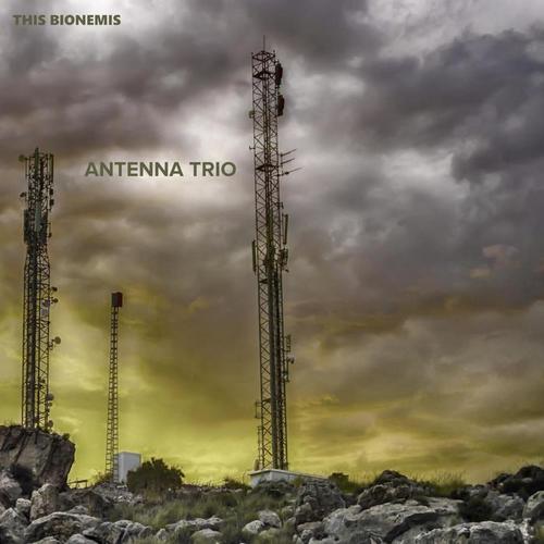 Antenna Trio