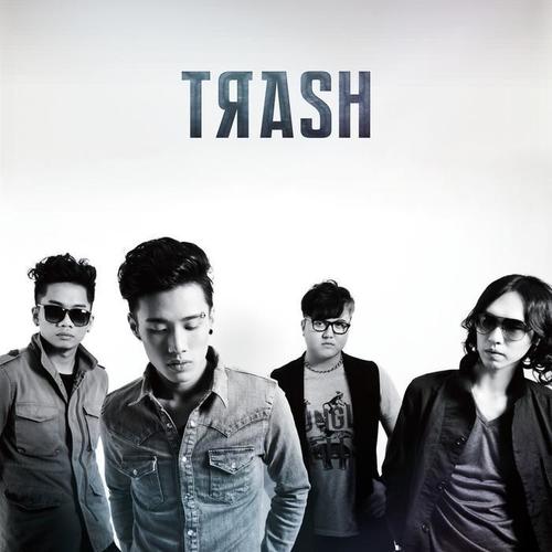 TRASH 同名专辑