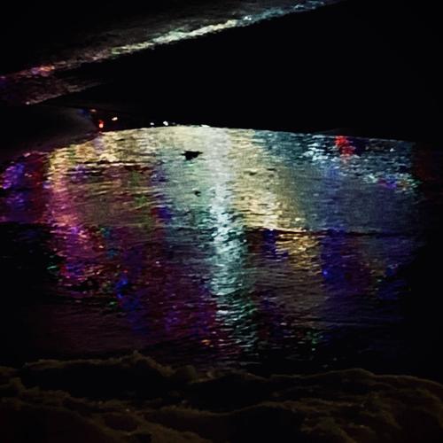KindaLife (feat. v¡able)