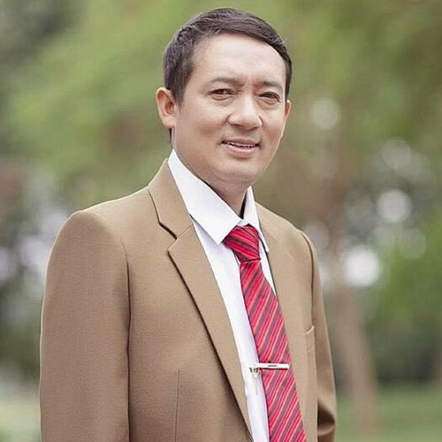 Chờ anh tý nhé người anh em