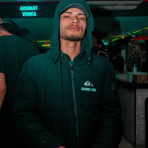 Na Quebrada (Explicit)