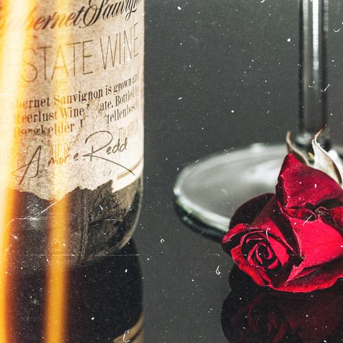 Amoré Redd