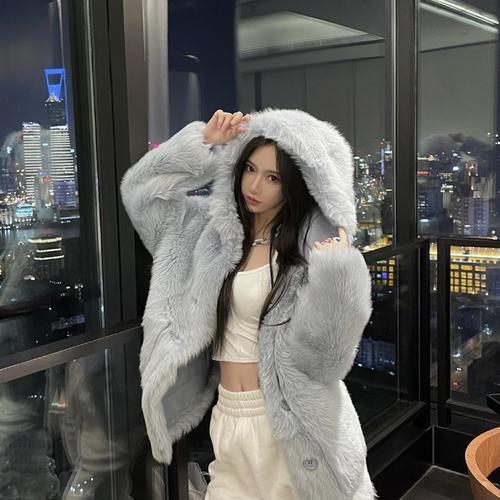 青木林里青木秧