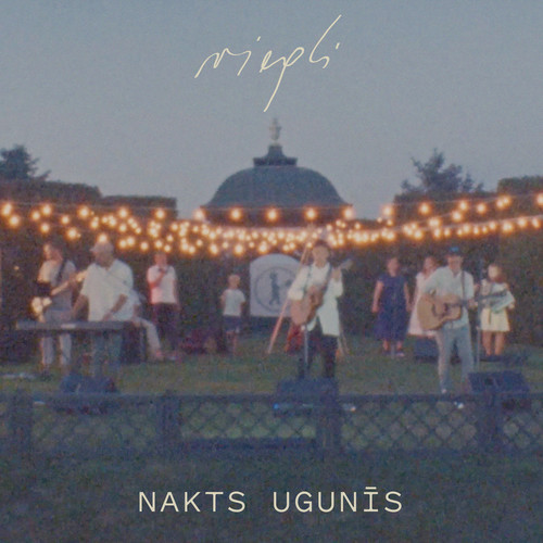 Nakts Ugunīs