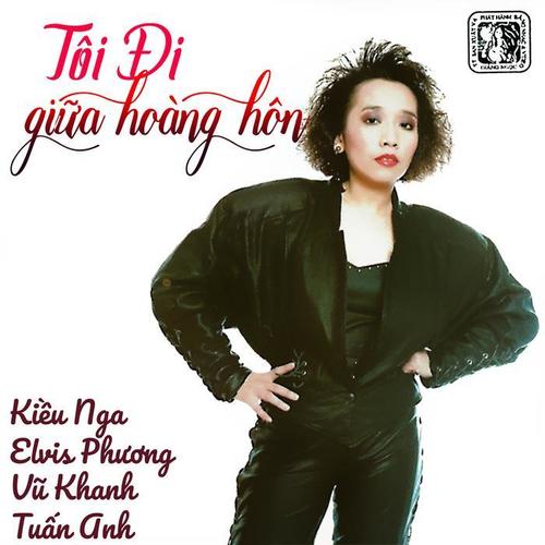 Tôi đi giữa hoàng hôn