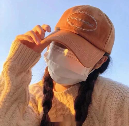 车窗上氛围感