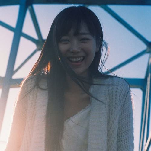 집에 돌아가는 길 외롭다 (Lonely way back home)
