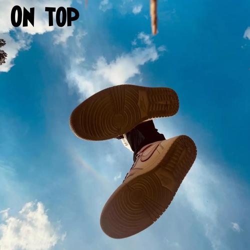 On top (feat. Liilz, Foxes & Livingston)