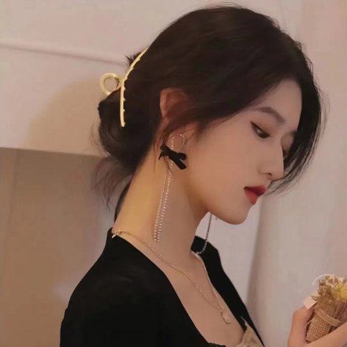 甭管你有多少银子到死的时候就两块板