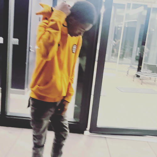 No love in these streets (Explicit)
