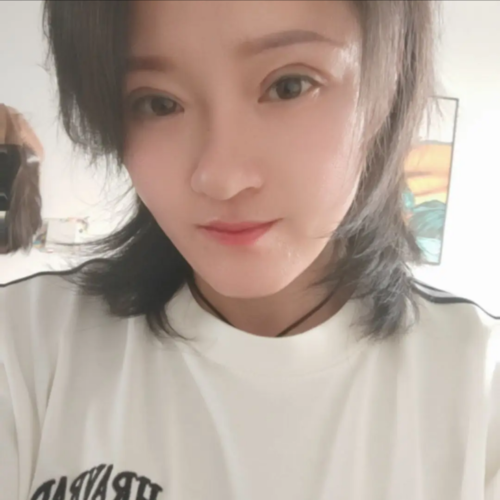 在这吃糖都不甜的年纪（女生版）(翻唱)