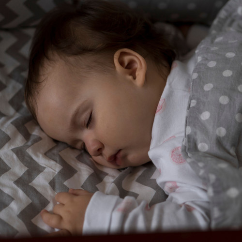 Crickets' Baby Lullabies: Binaural Harmony for Soothing Sleep