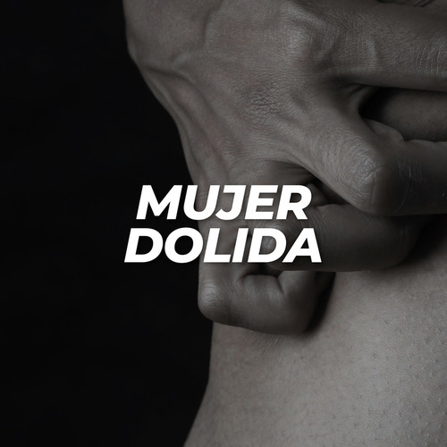 Mujer dolida