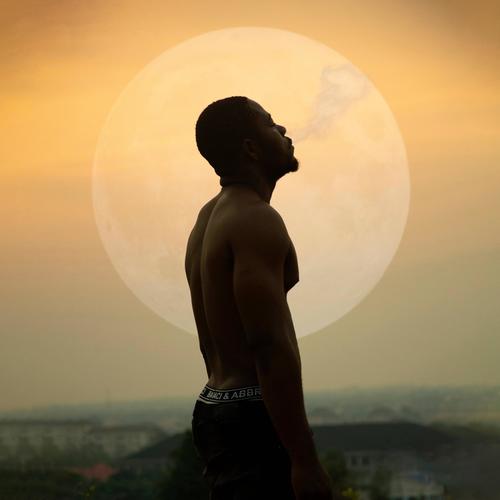 LOVE IT (feat. Z3NA) [Explicit]
