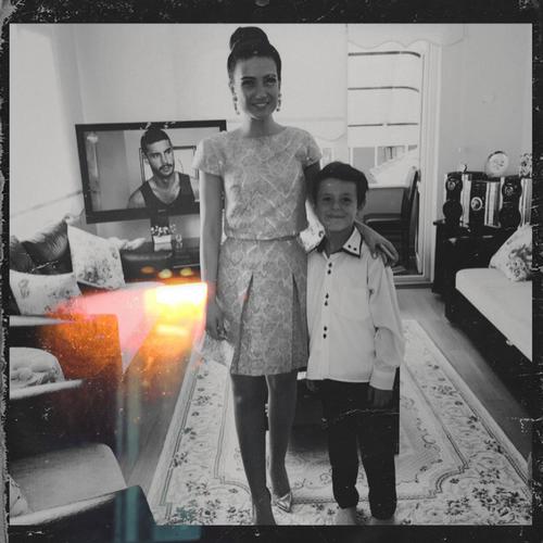 Yankı SW & RVR (feat. Simgee)