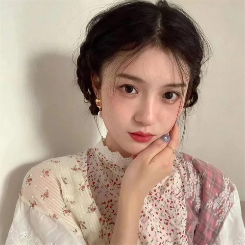 她的眼睛会唱歌