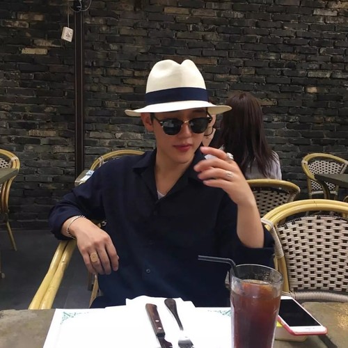 我比你想象之中的要更加深情