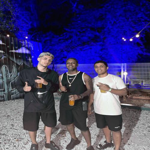 POR ISSO THAIZINHA VOLTOU x VEM NO PIRU (feat. Dj Kevin )