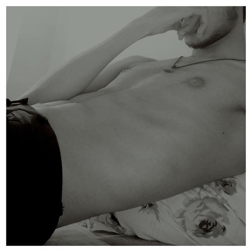 naked