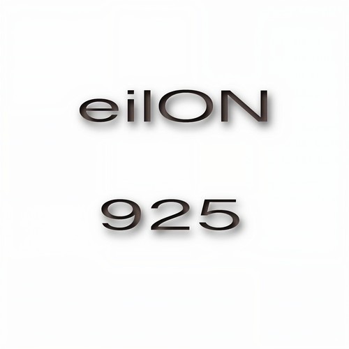 925