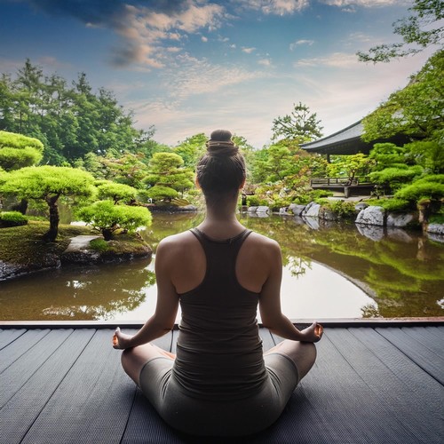 Yoga En Flujo: Música Armoniosa Para Posturas