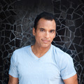 Jon Secada