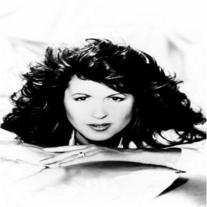 Elkie Brooks《Live a Little Get Somewhere》[MP3_LRC]