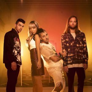 DNCE《What Is Love》[MP3_LRC]