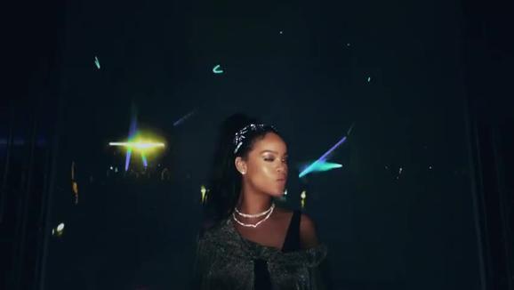 Calvin Harris&Rihanna《This Is What You Came For》