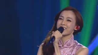 曾静玟&范玮琪《沙滩 (Live)》