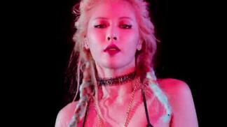 잘나가서 그래 (Feat. 정일훈 Of BTOB) (Cause I'm God Girl)-泫雅 (HyunA)&정일훈