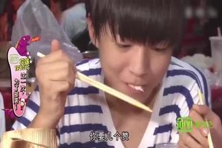 萌萌哒 饭制版 (蟹黄鸡蛋拉面)